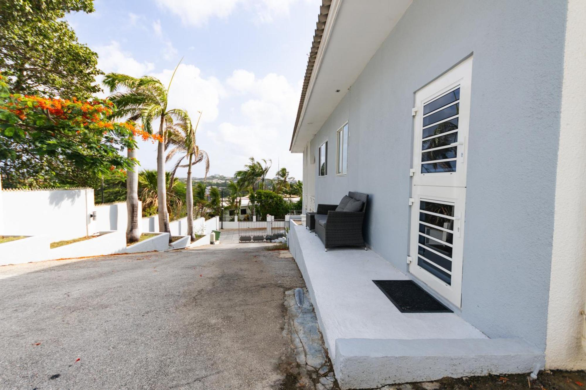 Studio Apartment Volterra Curacao Віллемстад Екстер'єр фото